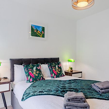 3 Bedroom Swanley House Zewnętrze zdjęcie